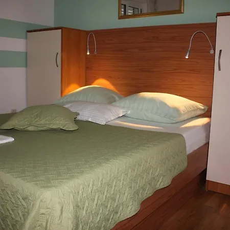 With A Parking Space - 21911 Apartment