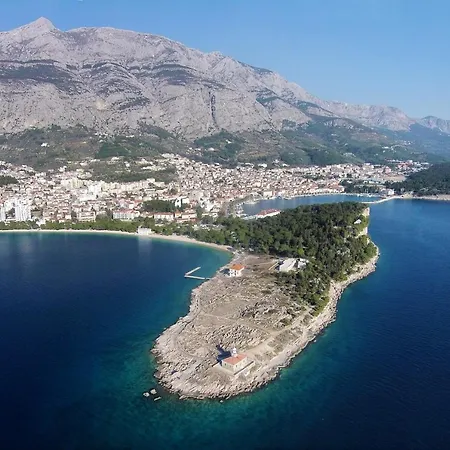 With A Parking Space - 21911 Apartment Makarska
